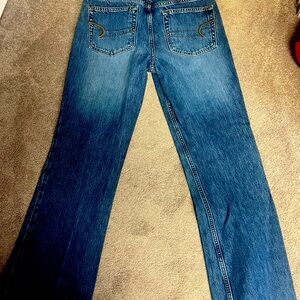 Barely worn American Eagle jeans